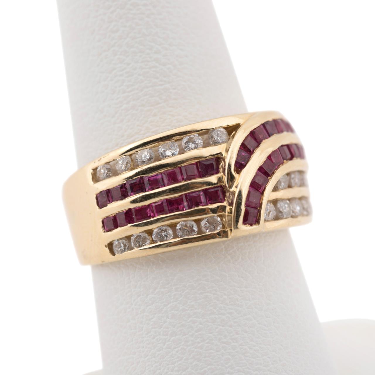 Appraisal: K YELLOW GOLD RUBY DIAMOND RING k yellow gold ruby