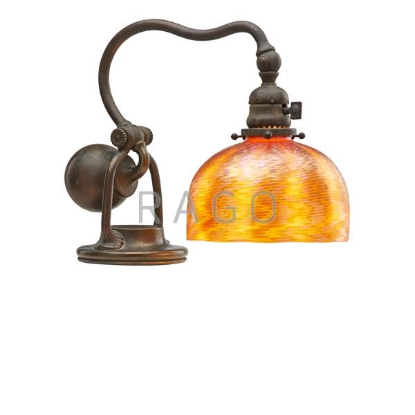 Appraisal: TIFFANY STUDIOS Desk lamp Damascene shade Condition Report A few