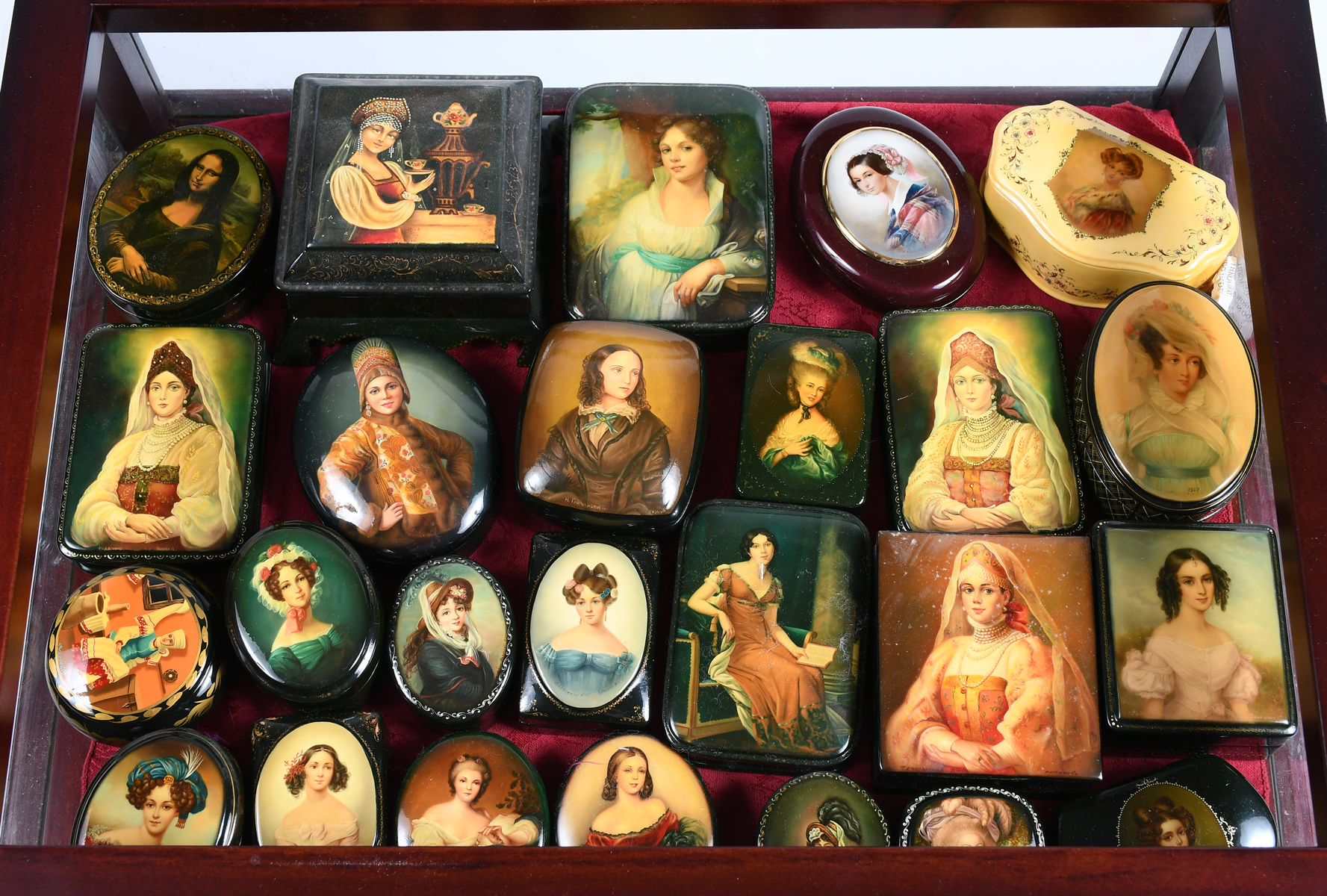 Appraisal: PC LACQUER BOX COLLECTION WITH PORTRAIT THEME Young ladies and