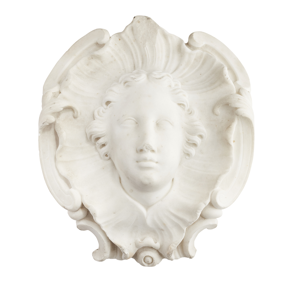 Appraisal: CARVED STATUARY MARBLE CARTOUCHE TH CENTURY centred by a mask