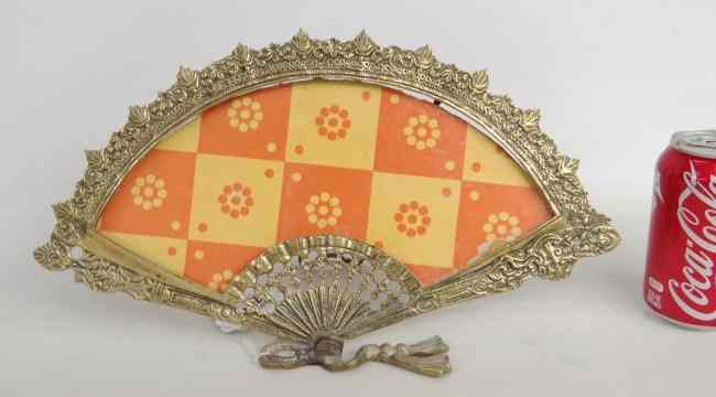 Appraisal: Decorative brass fan frame