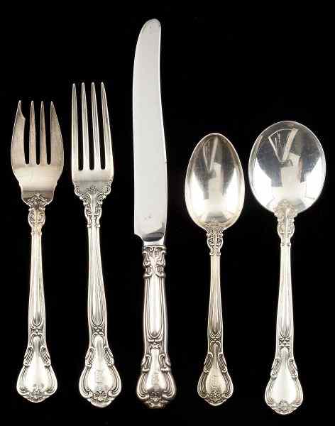 Appraisal: Gorham ''Chantilly'' Sterling Flatware Service pieces including knives in forks