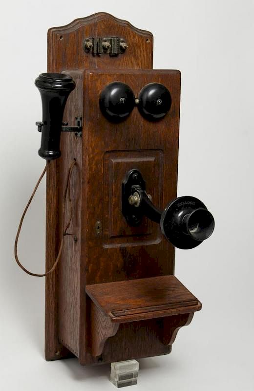 Appraisal: Kellogg Crank Wall Mount Telephone ca Antique telephone Kellogg hand-cranked