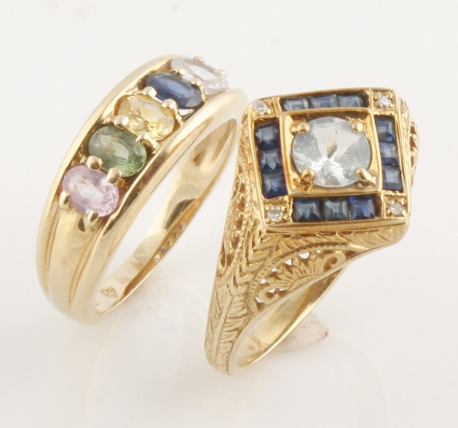 Appraisal: KY one Mother's ring with oval stones grams total weight