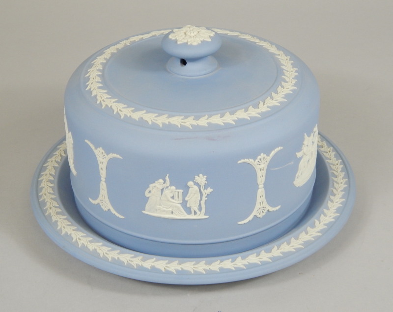 Appraisal: A Wedgwood blue Jasperware cheese dish and cover cm diameter