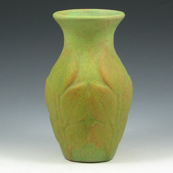 Appraisal: Roseville Early Velmoss - Vase - Mint Roseville Early Velmoss