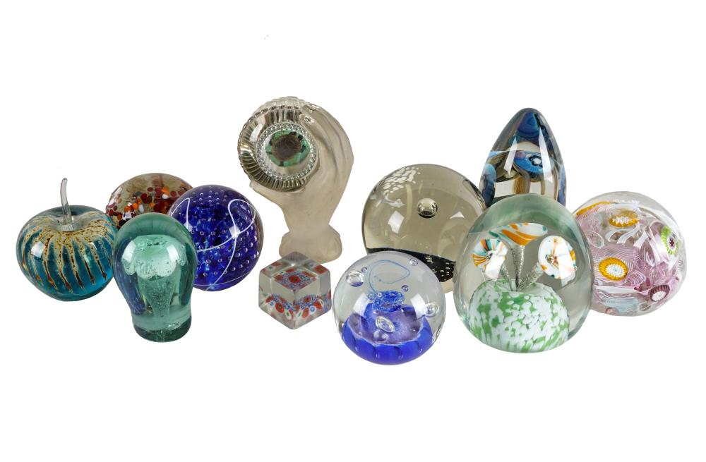 Appraisal: COLLECTION OF ART GLASS PAPERWEIGHTScomprising assorted paperweights Condition one with