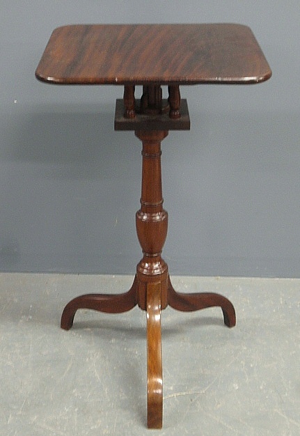 Appraisal: - American Federal mahogany tilt-top candlestand c h top x