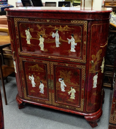 Appraisal: th century deep red and gilt Chinese Drinks cabinet with