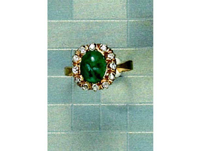 Appraisal: EMERALD AND DIAMOND RING Yellow gold lady's ring set with