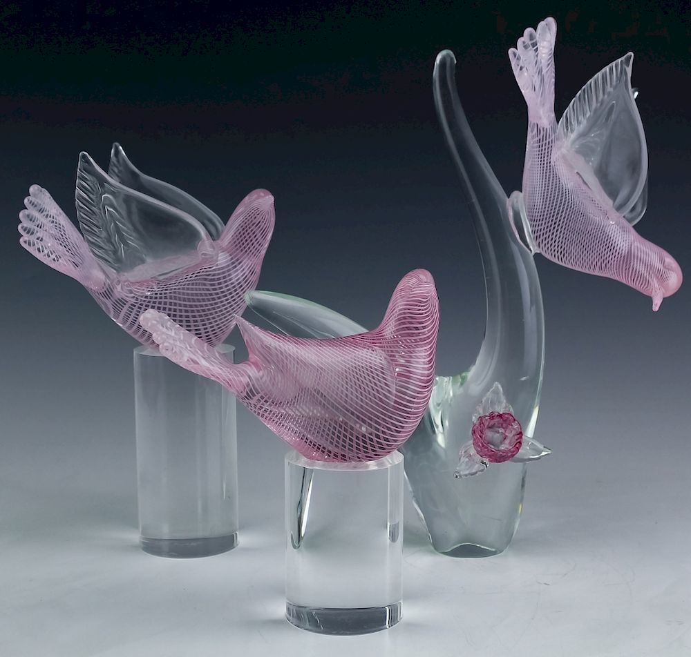 Appraisal: Murano Oggetti Italian Art Glass Latticino Doves Signed Oggetti Murano