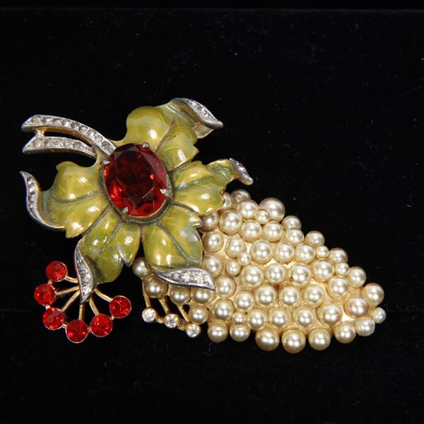 Appraisal: DeRosa Enamel Pearl Grape Berry cluster Fur Clip with Red