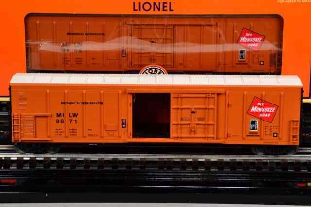 Appraisal: LIONEL MECHANICAL REEFER CARSIncluding three red Lionel Milwaukee Road mechanical