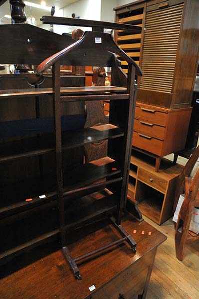 Appraisal: AN ITALIAN MENS TEAK CLOTHES STAND