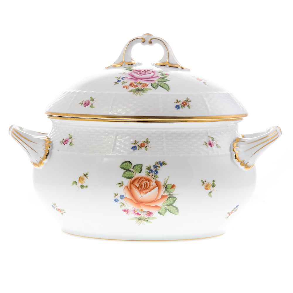 Appraisal: Herend porcelain small soup tureen in Small Rose Bunch pattern