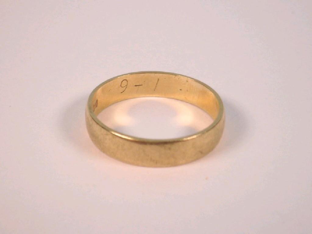 Appraisal: A ct gold wedding band g