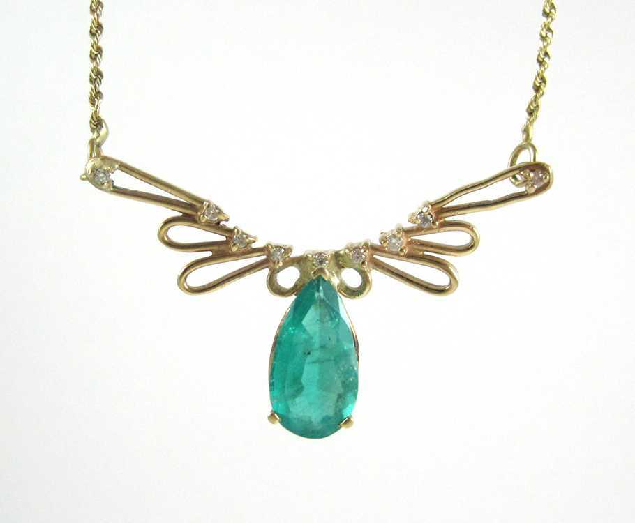 Appraisal: COLOMBIAN EMERALD DIAMOND AND FOURTEEN KARAT GOLD NECKLACE The open