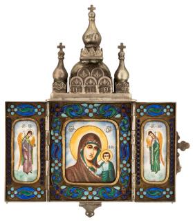 Appraisal: A TRAVEL TRIPTYCH OF MARY AS THE QUEEN OF HEAVEN