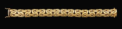 Appraisal: karat yellow gold heavy link flexible bracelet Basket weave hollow