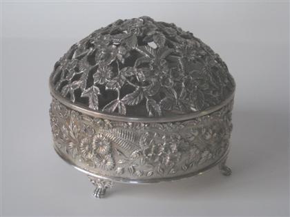 Appraisal: Sterling silver Pot- pourie dish Late th century Circular in