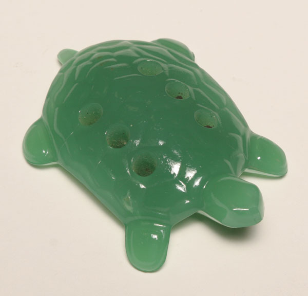 Appraisal: Northwood Jade Turtle flower block frog