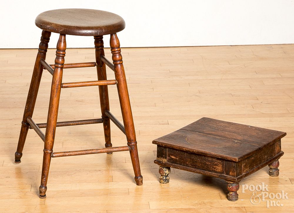 Appraisal: Splay leg stool together with a small stand Splay leg