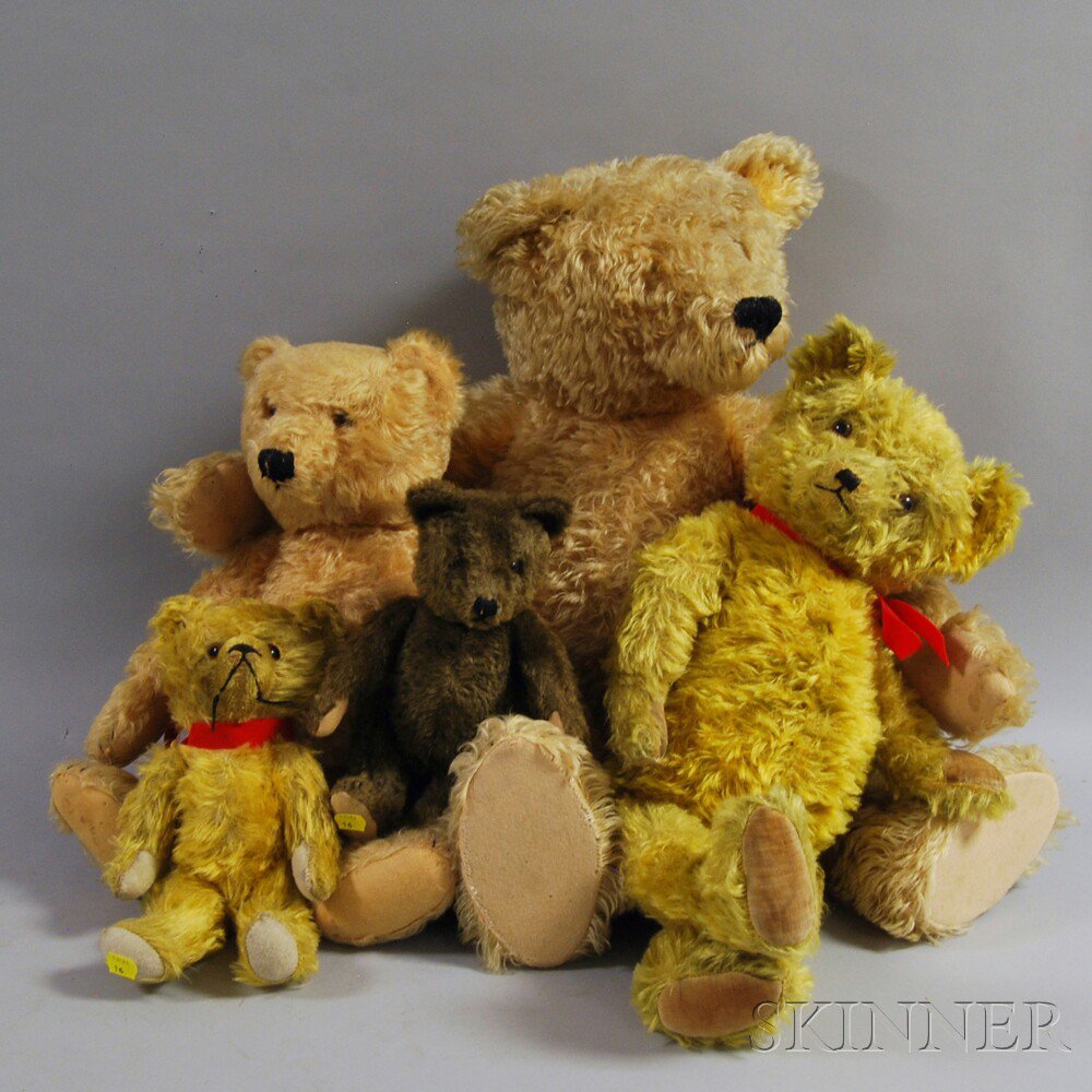 Appraisal: Five Antique Articulated Mohair Teddy Bears possibly Steiff none with