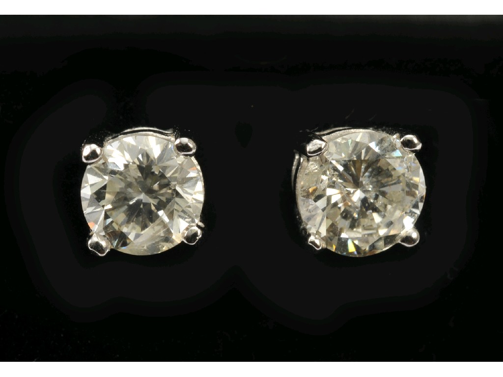 Appraisal: A pair of Diamond Ear Studs each claw-set brilliant-cut stone