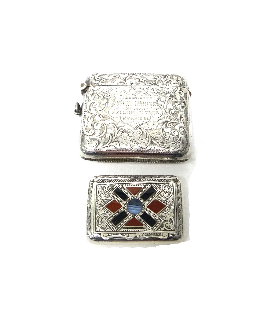 Appraisal: A silver and vary coloured agate set rectangular hinge lidded