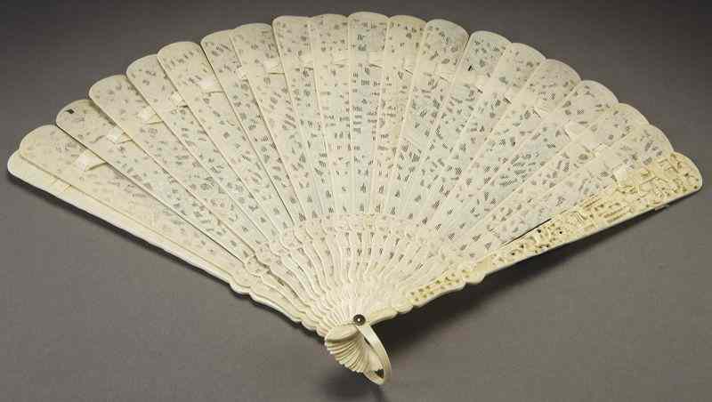 Appraisal: Chinese Qing canton carved ivory fan International buyers should note