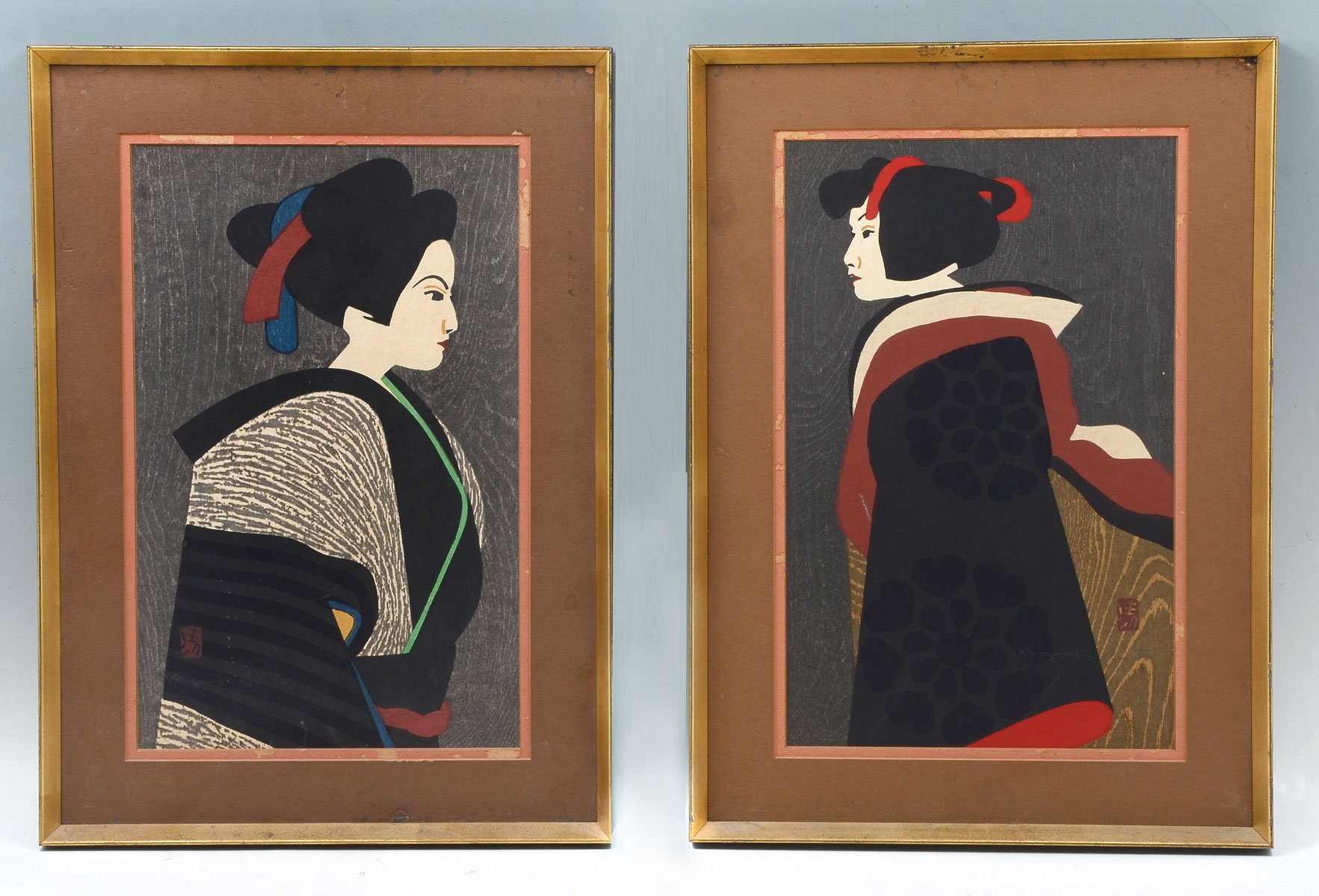 Appraisal: SAITO Kiyoshi Japan - Wood block prints Geisha Facing Right