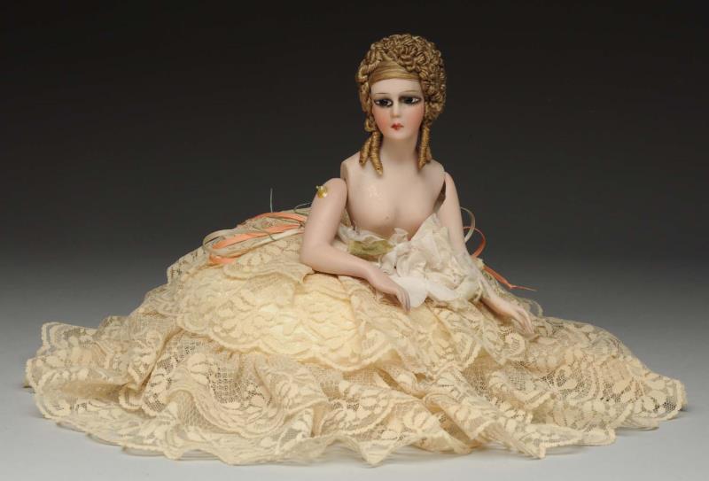 Appraisal: Lovely Deco Bisque Half Doll Lady with jointed arms stringing