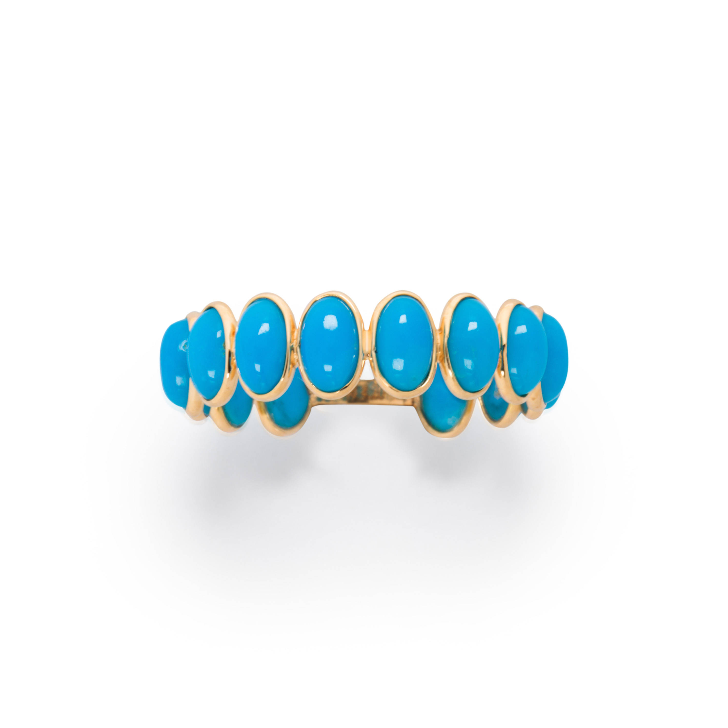 Appraisal: A TURQUOISE AND EIGHTEEN KARAT GOLD RING A turquoise and