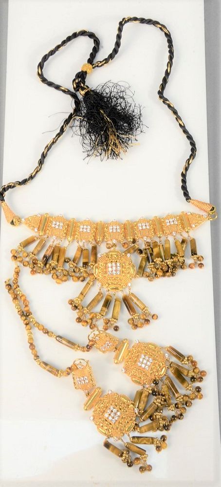 Appraisal: Karat Gold Necklace and Earrings set with stones and tiger