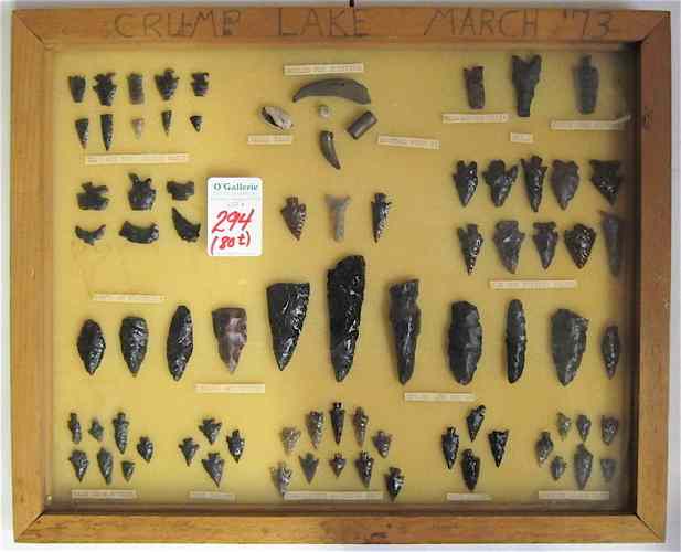 Appraisal: COLLECTION OF APPROXIMATELY PIECES NATIVE AMERICAN INDIAN HUNTING POINTS and