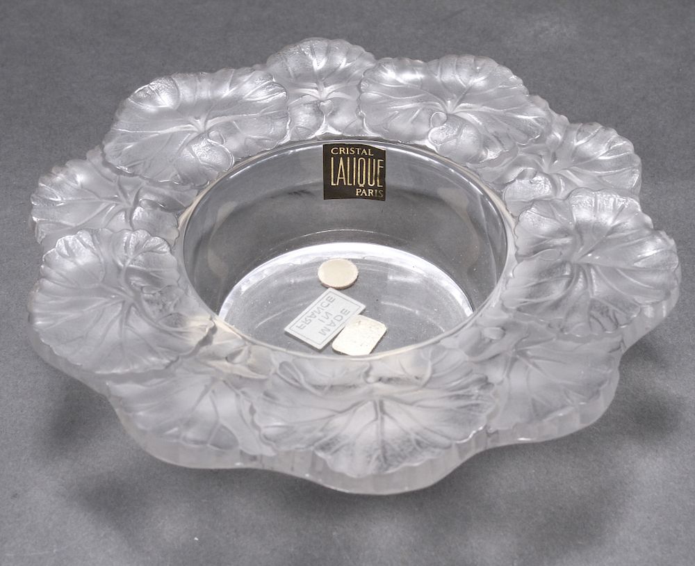 Appraisal: Lalique Art Glass Dish with Leaf Motif Rim Lalique art