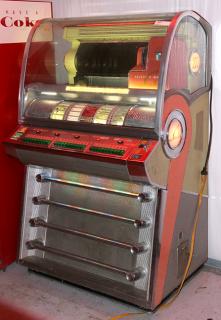 Appraisal: Juke Box Seeburg VL- original ready for restoration working x