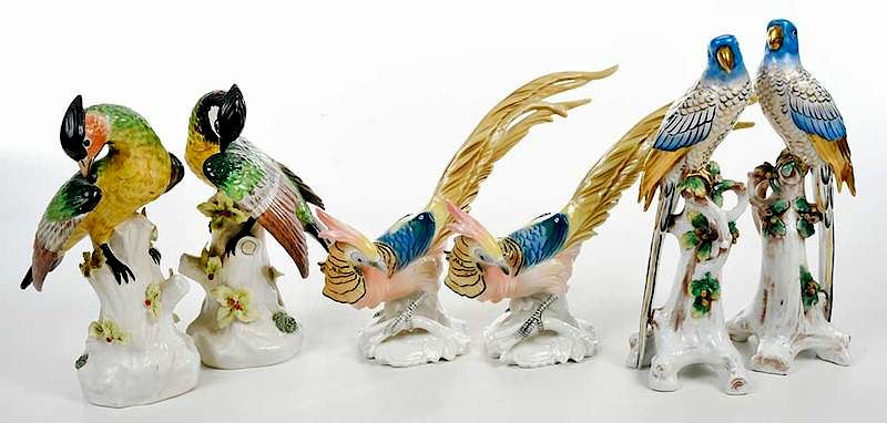 Appraisal: Six Porcelain Bird Figurines Chelsea Style Continental th century two