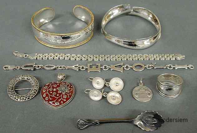 Appraisal: Group of sterling silver jewelry to include a Tiffany bangle