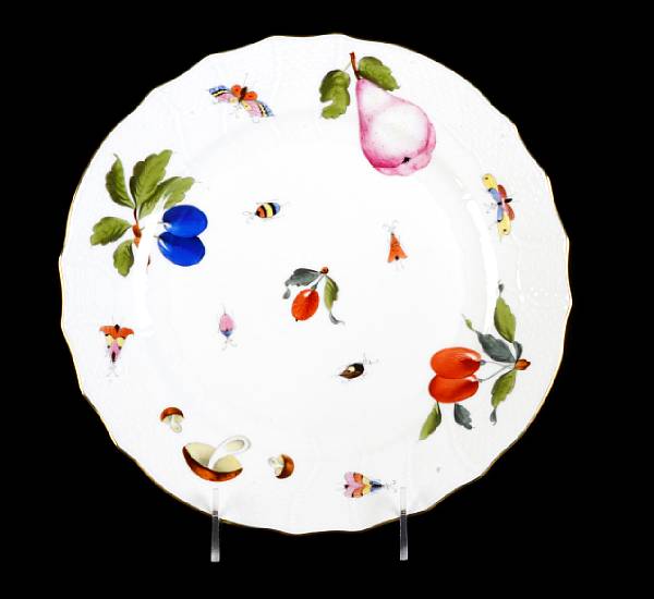 Appraisal: A set of twelve Herend porcelain dinner plates in the