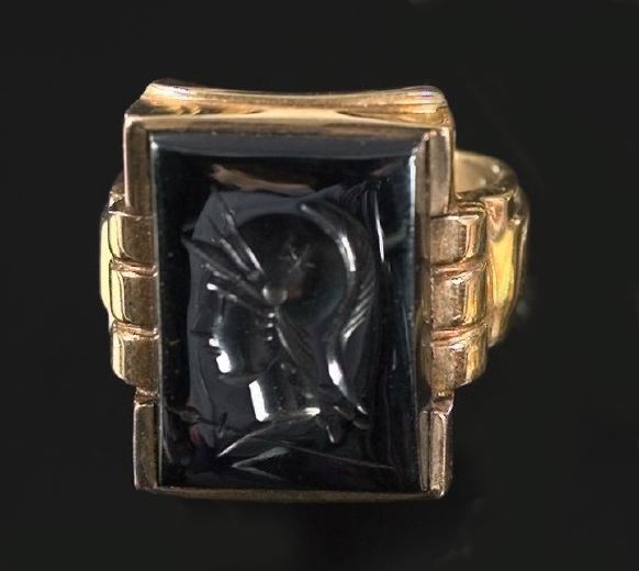 Appraisal: Gentleman's Ten-Karat Yellow Gold and Hematite Intaglio Ring ca featuring