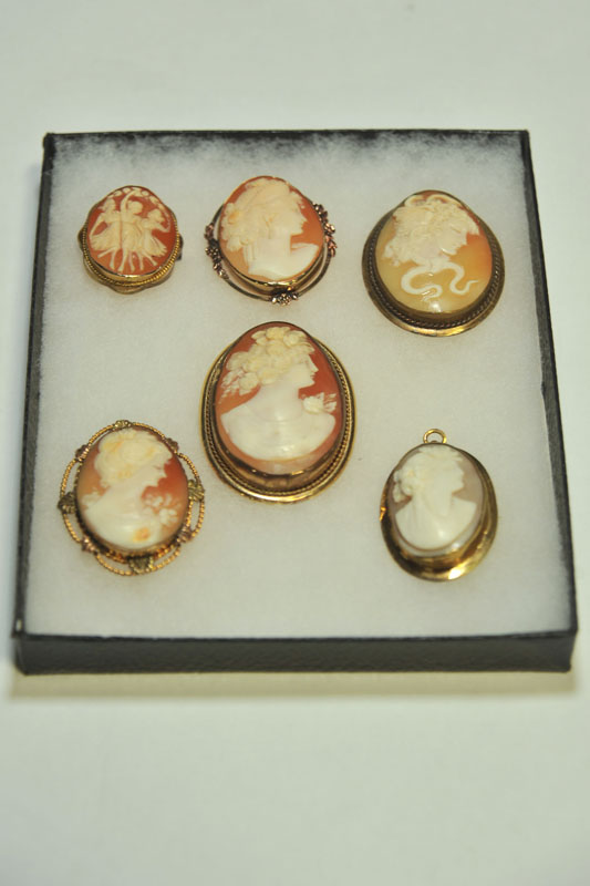 Appraisal: SIX CAMEO BROOCHES All late th-early th century carved shell