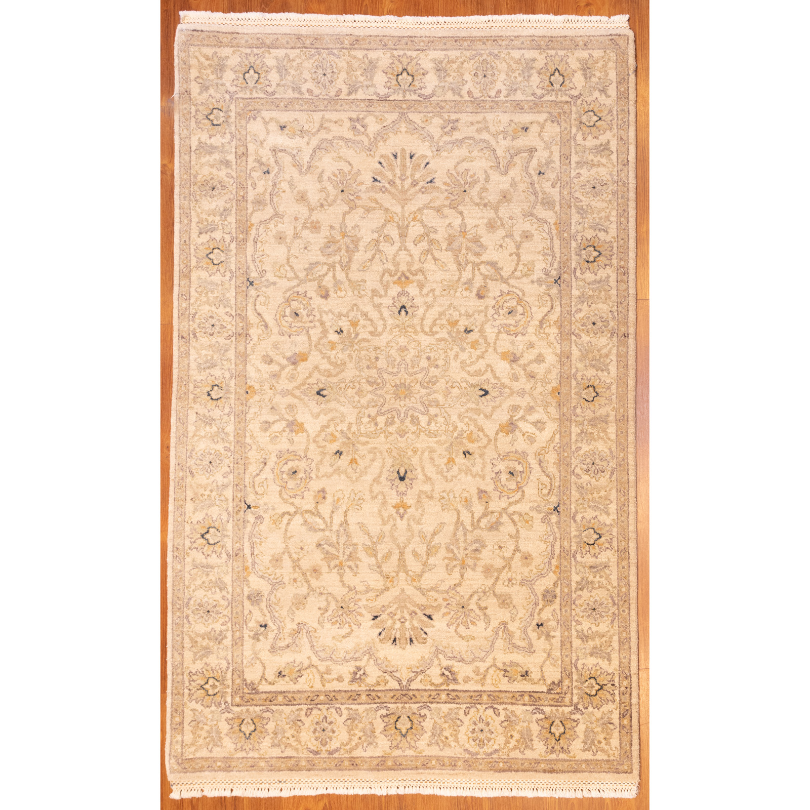 Appraisal: INDO TABRIZ RUG INDIA X Modern hand-knotted wool pile