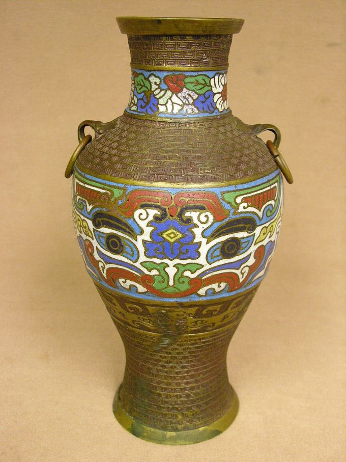 Appraisal: JAPANESE CLOISONNE VASE Early th century Japanese cloisonne vase Bronze