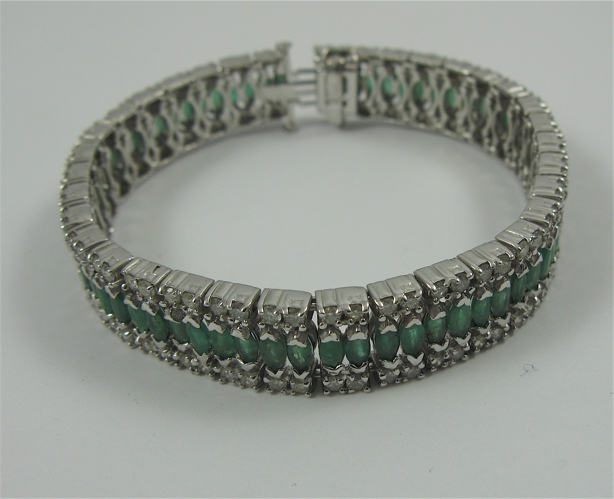 Appraisal: EMERALD DIAMOND AND K WHITE GOLD BRACELET - in length