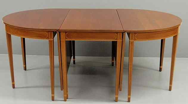 Appraisal: Hepplewhite style inlaid cherry three-part banquet table by Biggs with