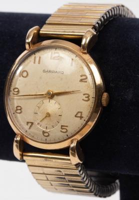 Appraisal: A gentleman's ct gold cased wristwatch the dial inscribed Garrard