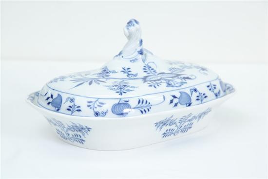 Appraisal: MEISSEN COVERED TUREEN In Blue Onion with twisted floral finial