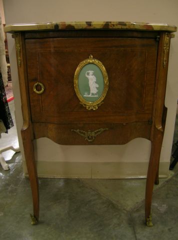 Appraisal: th century French style marble top single-door commode with applied