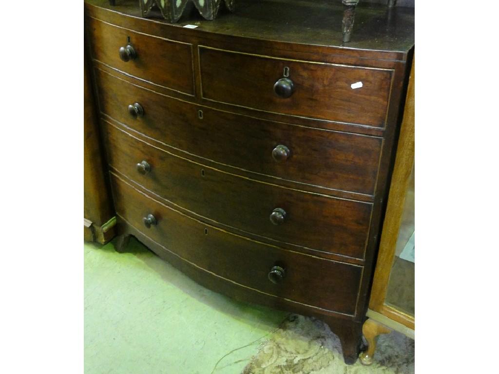 Appraisal: A Regency mahogany bow fronted chest fitted with an arrangement